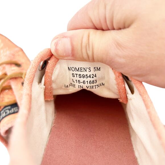 Sperry Seacoast Fish Circle Sneakers Sz 5 - Picture 5 of 7